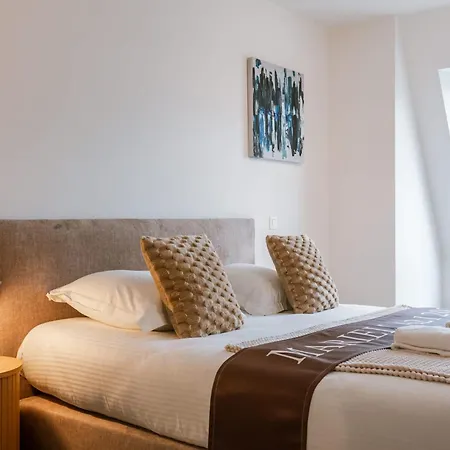 Balcony & Pool Access Family-friendly Nieuwpoort